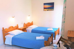 Marias' quiet apartment, walk to Lefkada town